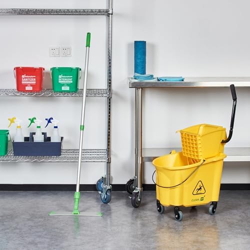 Restaurantware Clean Tek Professional 157 Inch Mop Frame