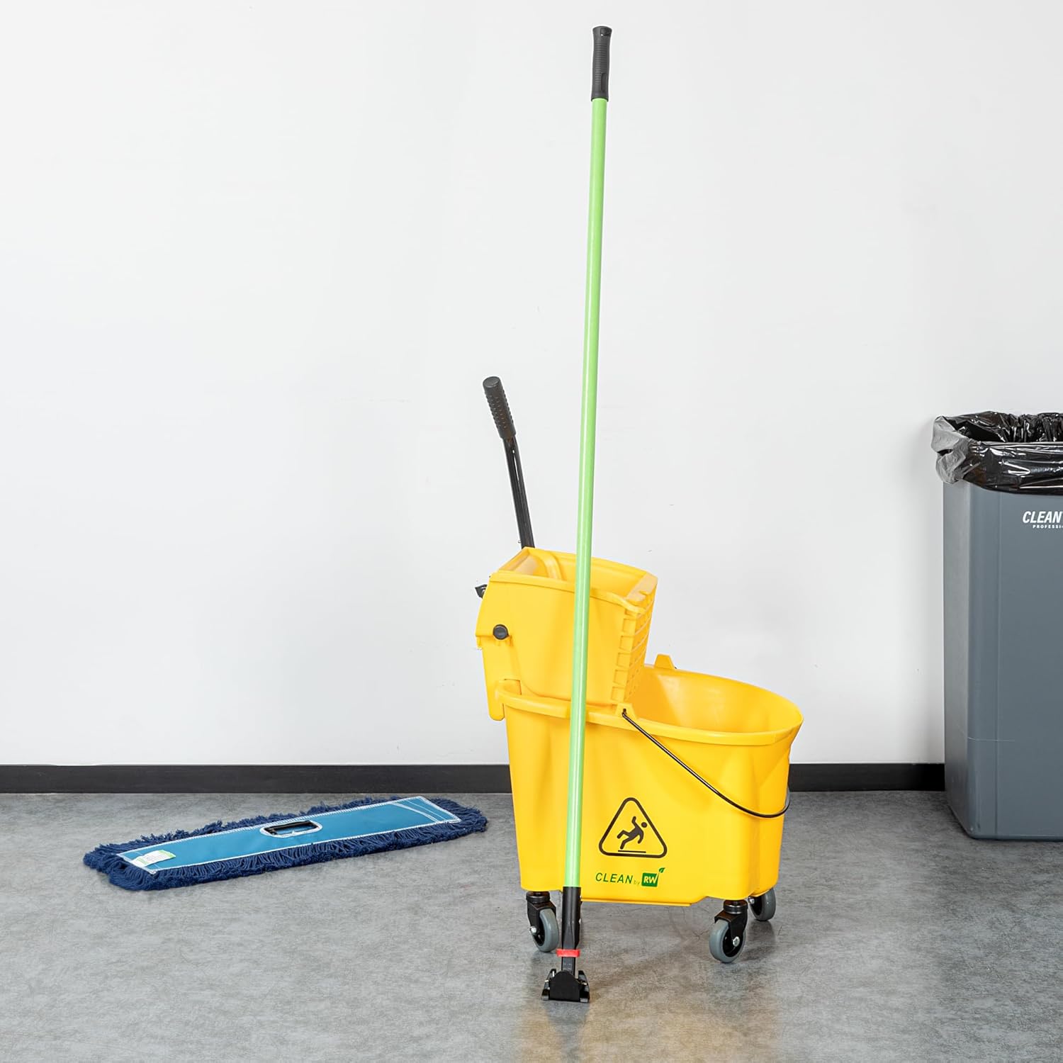 Clean Tek Professional 6398 Inch Dry Mop Handle