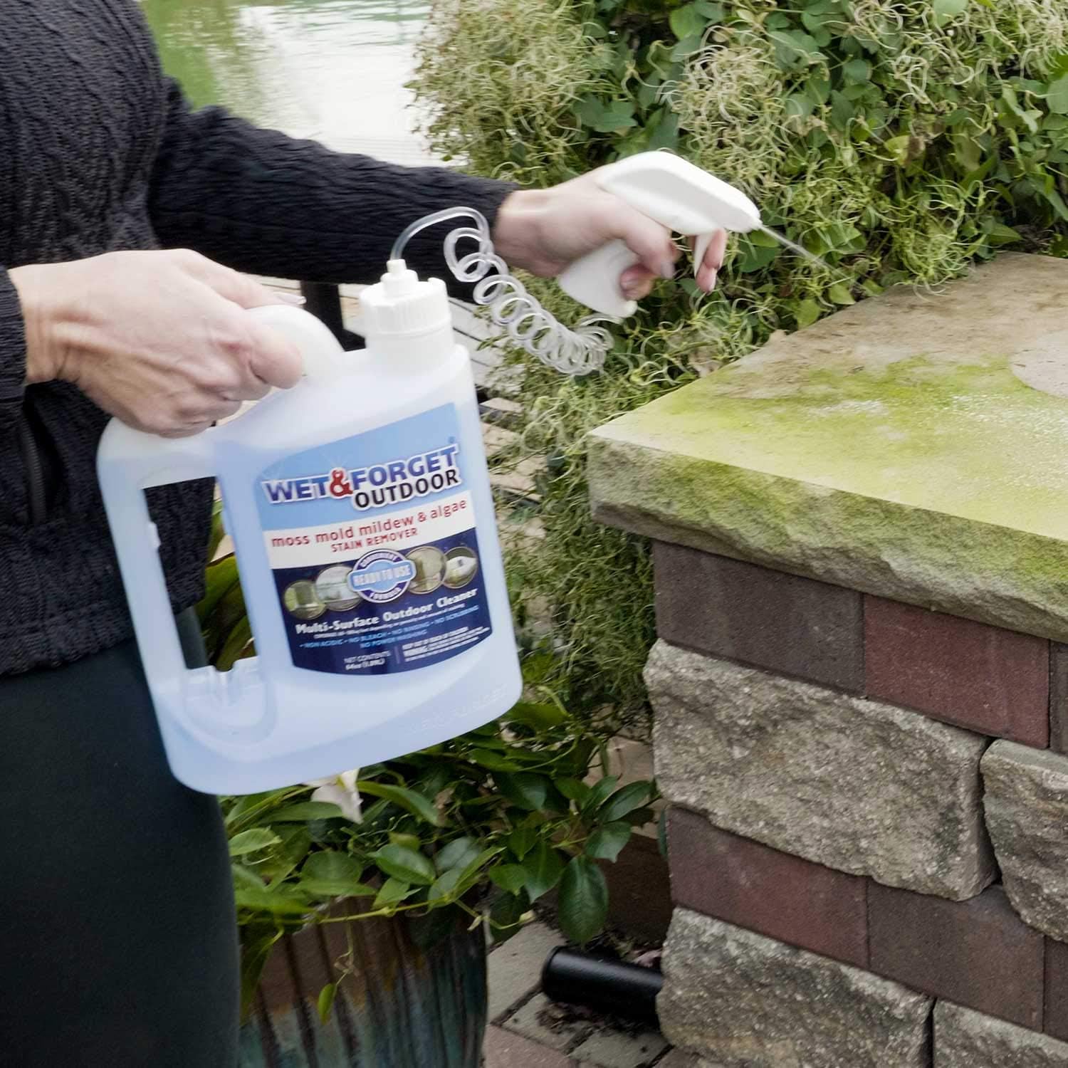 Wet Forget Outdoor Multi-Surface Cleaner 64 Ounce